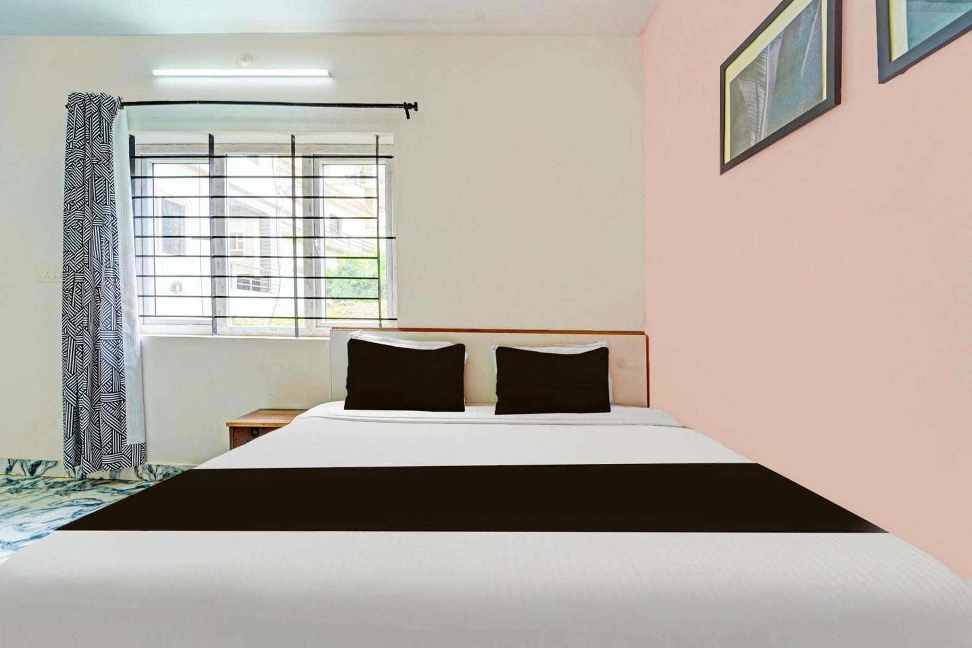 Hotel O Vijaynagar Road Formerly Anmol Peace Stay Ooty Kültér fotó
