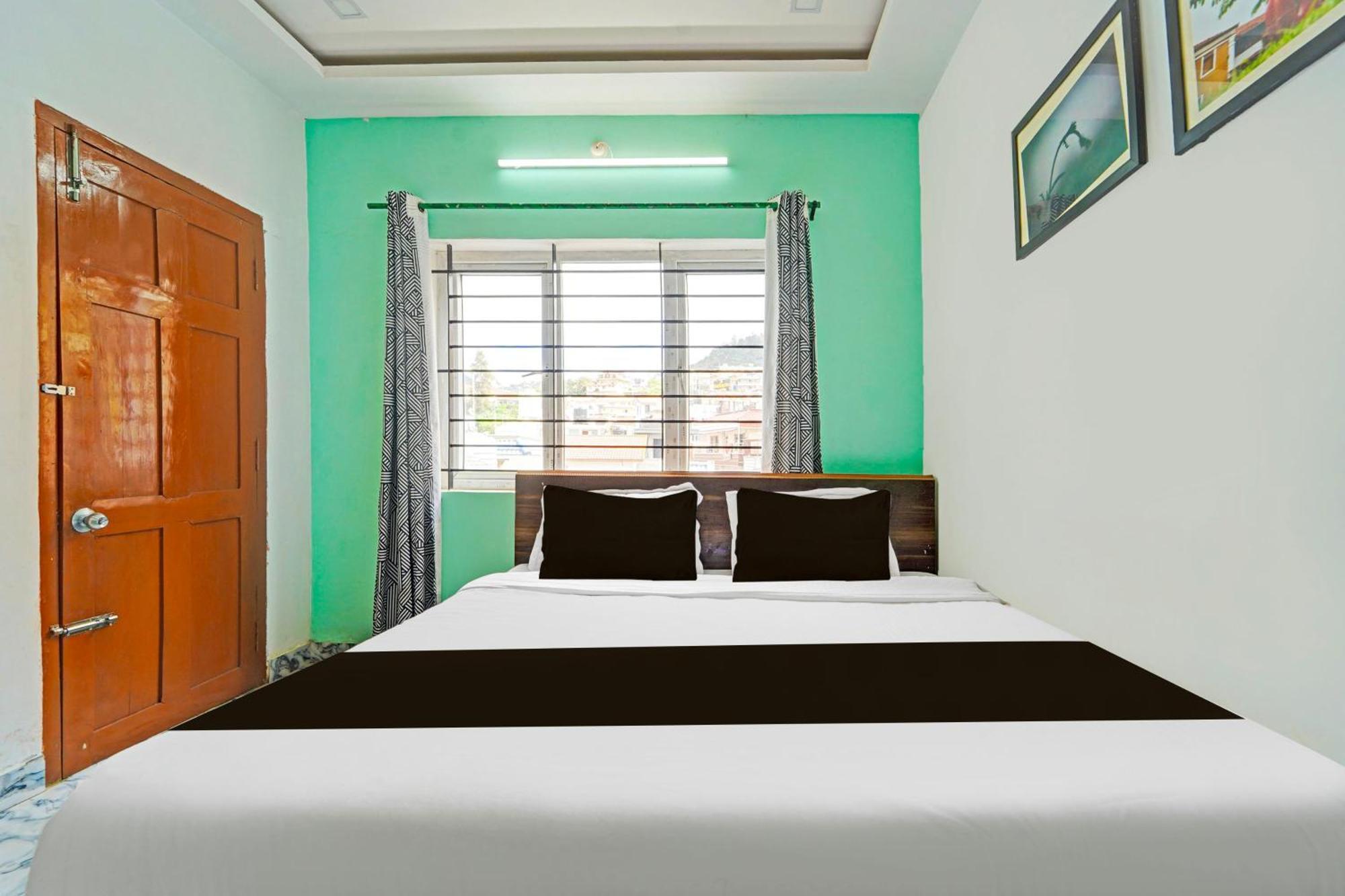 Hotel O Vijaynagar Road Formerly Anmol Peace Stay Ooty Kültér fotó